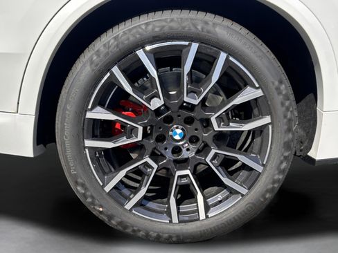 Used 2026 BMW X5 xDrive50e w/ Executive Package AWD/4WD image 39