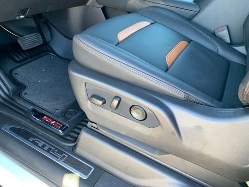 New 2026 GMC Sierra 1500 AT4 w/ AT4 Premium Package image 18