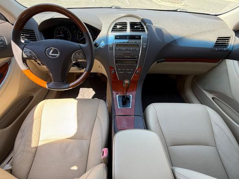 Used 2010 Lexus ES 350 FWD image 9