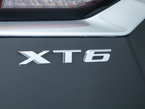 Used 2023 Cadillac XT6 Premium Luxury w/ Technology Package FWD image 34