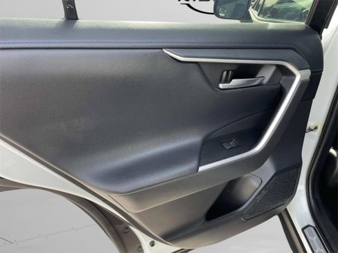 Used 2020 Toyota RAV4 XSE image 6