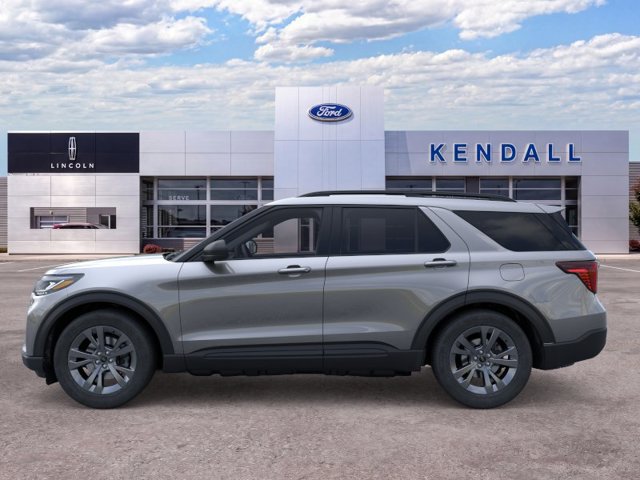 Used 2026 Ford Explorer Active w/ Active Comfort Package AWD/4WD image 3