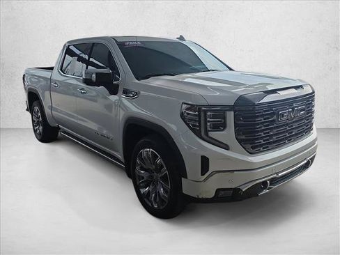 Used 2022 GMC Sierra 1500 Denali AWD/4WD image 8