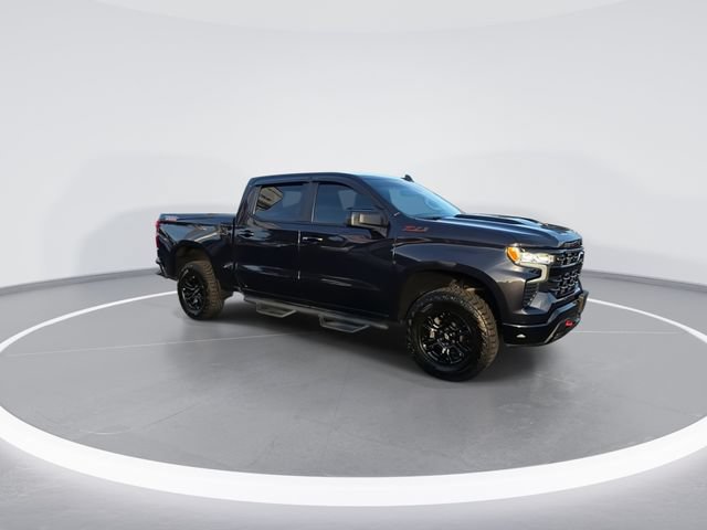 Used 2022 Chevrolet Silverado 1500 LT Trail Boss w/ Protection Package AWD/4WD image 4