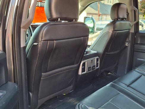 Used 2020 Ford F250 Lariat w/ Chrome Package AWD/4WD image 9