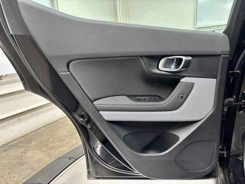 Used 2024 Polestar Polestar 2 RWD image 17