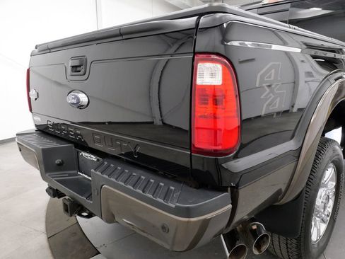 Used 2016 Ford F350 King Ranch w/ King Ranch w/Chrome Package AWD/4WD image 41