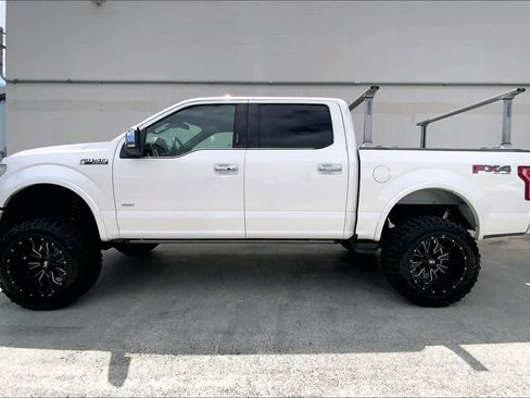 Used 2015 Ford F150 Platinum w/ Equipment Group 701A Luxury AWD/4WD image 3