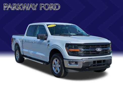 Used 2025 Ford F150 XLT w/ Equipment Group 301A Standard AWD/4WD image 7
