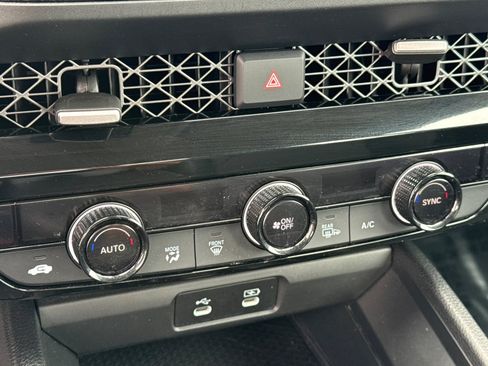 Used 2024 Honda Accord EX-L image 17
