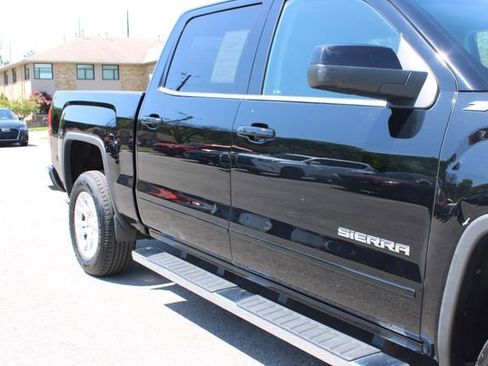 Used 2018 GMC Sierra 1500 SLE w/ SLE Value Package image 47
