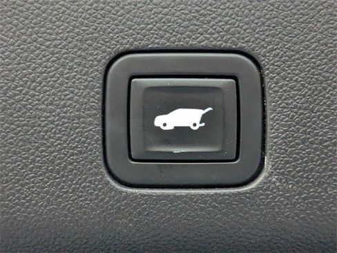 Used 2021 Chevrolet Tahoe Premier image 13