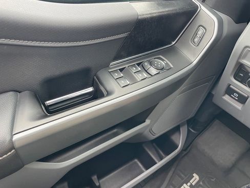 Used 2022 Ford F150 XLT w/ Equipment Group 301A Mid image 19