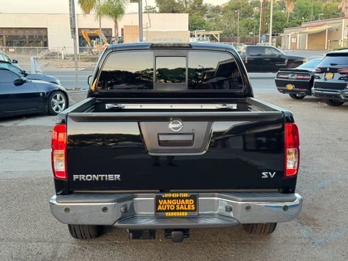 Used 2014 Nissan Frontier SV w/ SV Value Truck Package RWD image 35