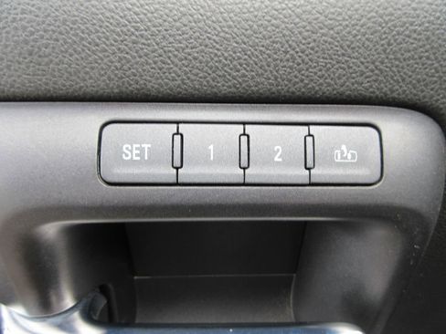 Used 2018 Chevrolet Silverado 2500 LTZ w/ Duramax Plus Package AWD/4WD image 27