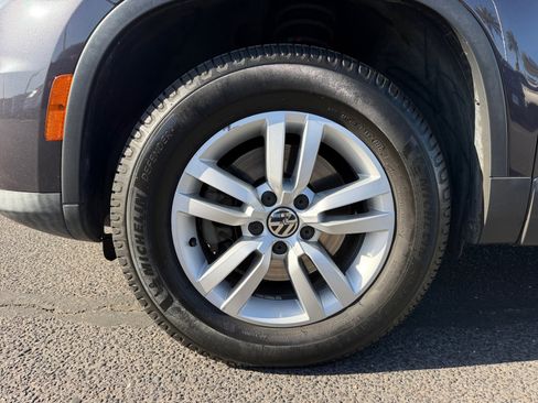 Used 2016 Volkswagen Tiguan S FWD image 26