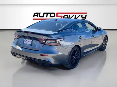 Used 2023 Nissan Maxima SR w/ Sport Mat Group image 7