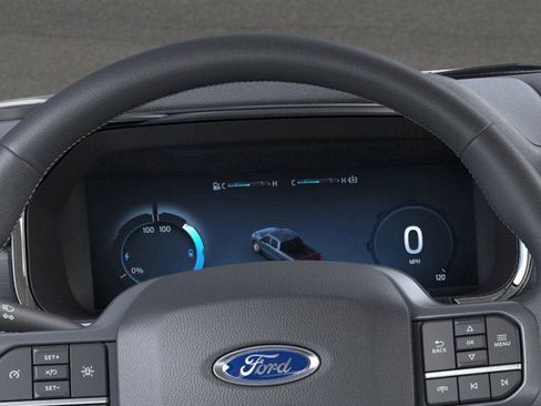New 2025 Ford F150 Lightning XLT image 38
