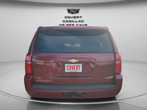 Used 2020 Chevrolet Suburban LT w/ Max Trailering Package image 8