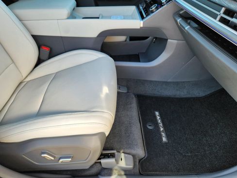 New 2026 Hyundai Santa Fe Calligraphy AWD/4WD image 18