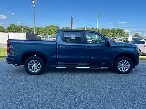 Used 2024 Chevrolet Silverado 1500 RST AWD/4WD image 9