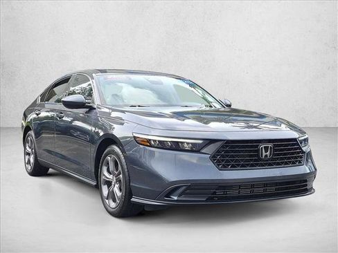 Certified 2024 Honda Accord EX image 3