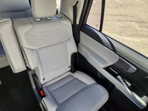 New 2027 Ford Expedition Max Platinum w/ Platinum Ultimate Package AWD/4WD image 15
