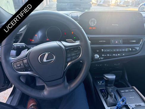 Used 2022 Lexus ES 350 w/ Premium Package image 19