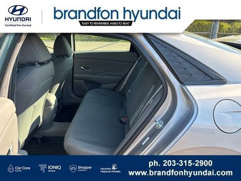 Used 2026 Hyundai Elantra Hybrid FWD image 23