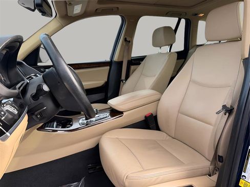 Used 2017 BMW X3 xDrive28i image 15
