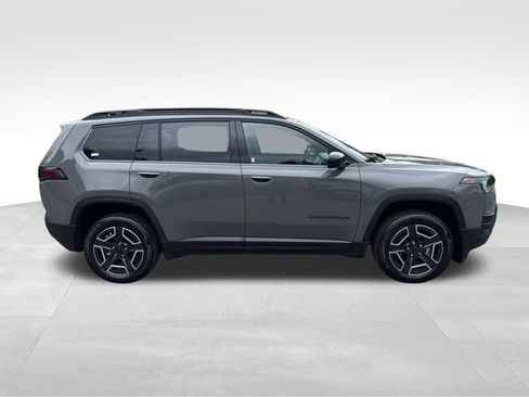 New 2026 Jeep Cherokee Laredo AWD/4WD image 8