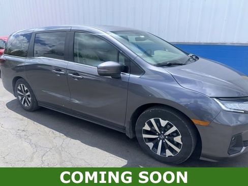 Used 2025 Honda Odyssey EX-L image 2