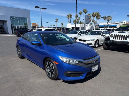 Used 2016 Honda Civic LX-P image 3