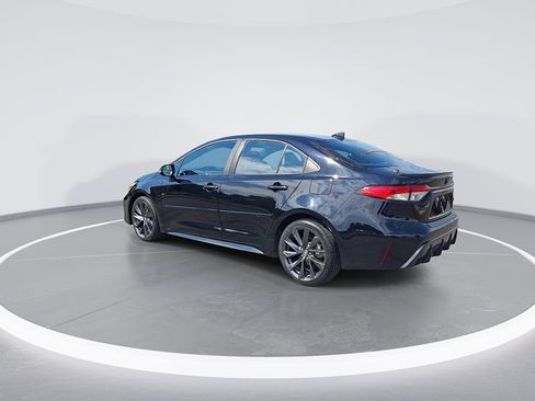 Certified 2025 Toyota Corolla SE FWD image 7