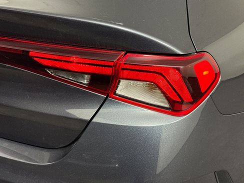 Used 2022 Kia K5 LXS image 34