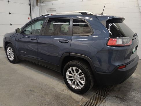 Used 2020 Jeep Cherokee Latitude image 3