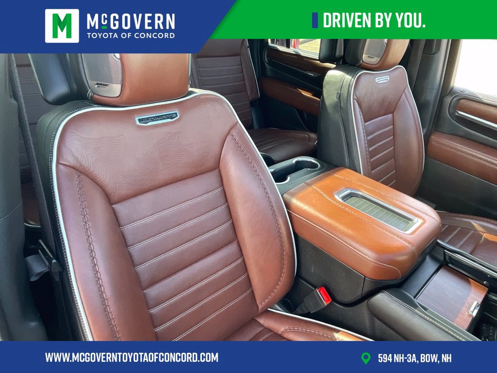 Used 2023 GMC Yukon XL Denali Ultimate AWD/4WD image 41
