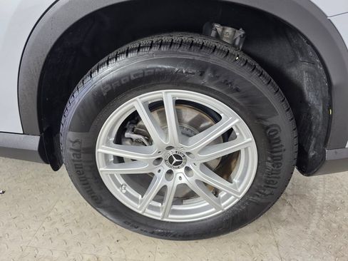 Used 2026 Mercedes-Benz GLC 300 image 16