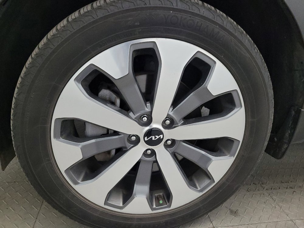 Used 2022 Kia Telluride EX w/ EX Premium Package FWD image 31