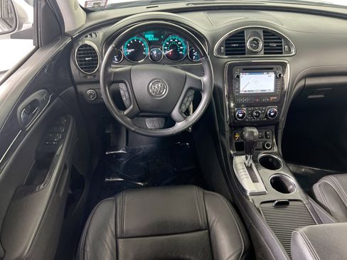 Used 2017 Buick Enclave Premium image 23