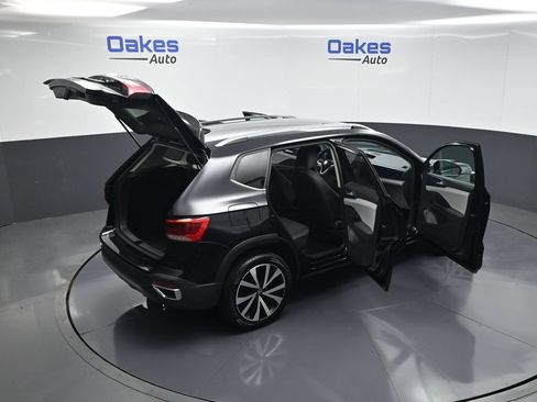 Used 2024 Volkswagen Taos SE FWD image 56