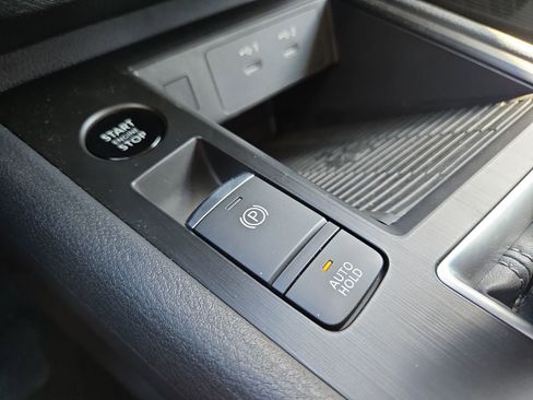 New 2026 Nissan Kicks SV w/ SV Premium Package image 37