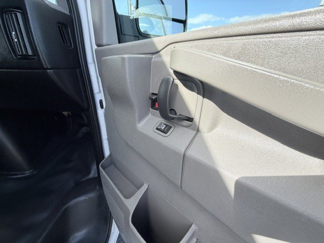 Used 2019 Chevrolet Express 2500 Extended w/ Driver Convenience Package RWD image 19