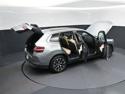 Certified 2025 BMW X3 xDrive30i w/ Convenience Package image 49