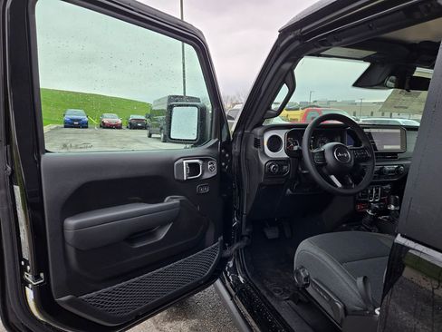 New 2026 Jeep Wrangler Sport AWD/4WD image 11
