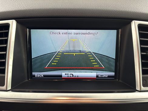Used 2013 Mercedes-Benz ML 350 2WD image 21