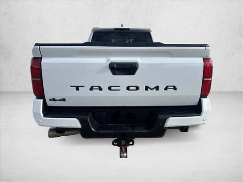 Used 2024 Toyota Tacoma TRD Off-Road w/ TRD Off Road Upgrade Package AWD/4WD image 6