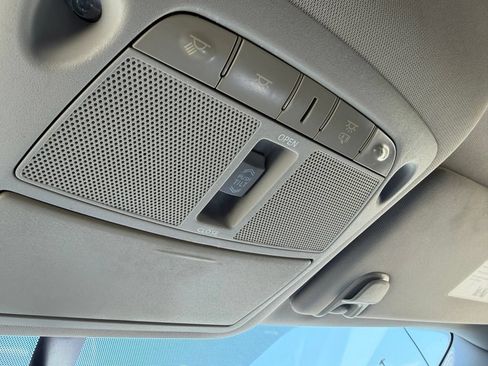 Used 2016 Nissan Murano SV w/ Premium Package FWD image 21