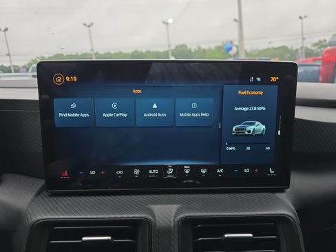 Used 2025 Ford Mustang Coupe RWD image 28