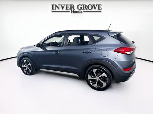 Used 2017 Hyundai Tucson Value AWD/4WD image 7
